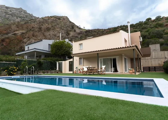 Σπίτι διακοπών Panorama With Pool *