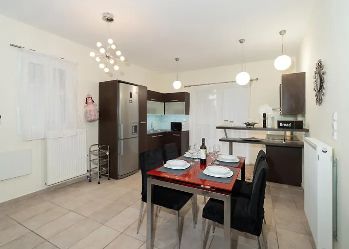 Panorama With Pool Σπίτι διακοπών Ξυλόκαστρο