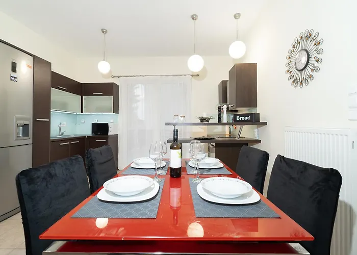 Panorama With Pool * Ξυλόκαστρο